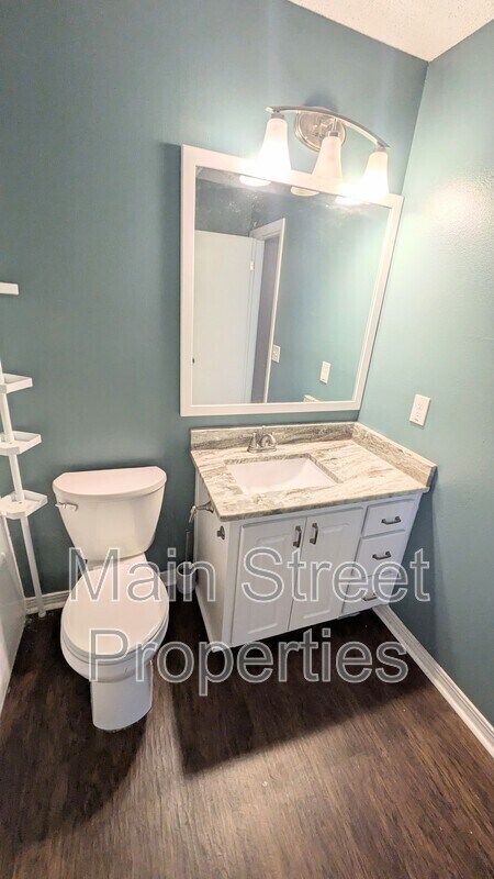 Building Photo - 7524 Sandy Creek Dr