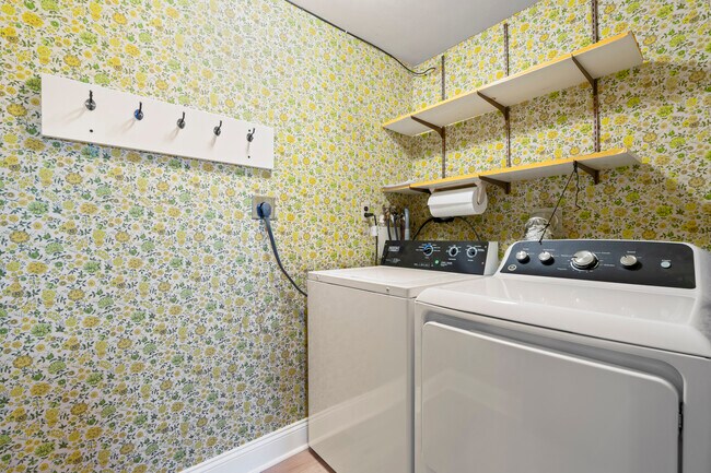 Building Photo - 3 Parsell Ln