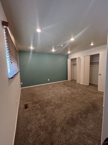 Building Photo - 5545 Hew Wood Dr
