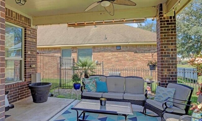 Building Photo - 26214 Christen Canyon Ln