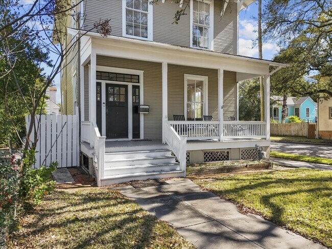 Building Photo - 1724 33rd St
