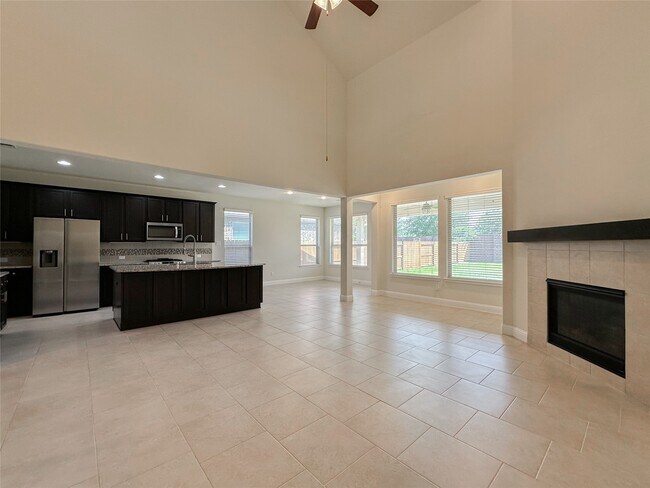 Building Photo - 6715 Chicoma St