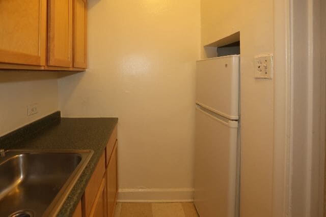 Building Photo - 541 W Arlington Pl