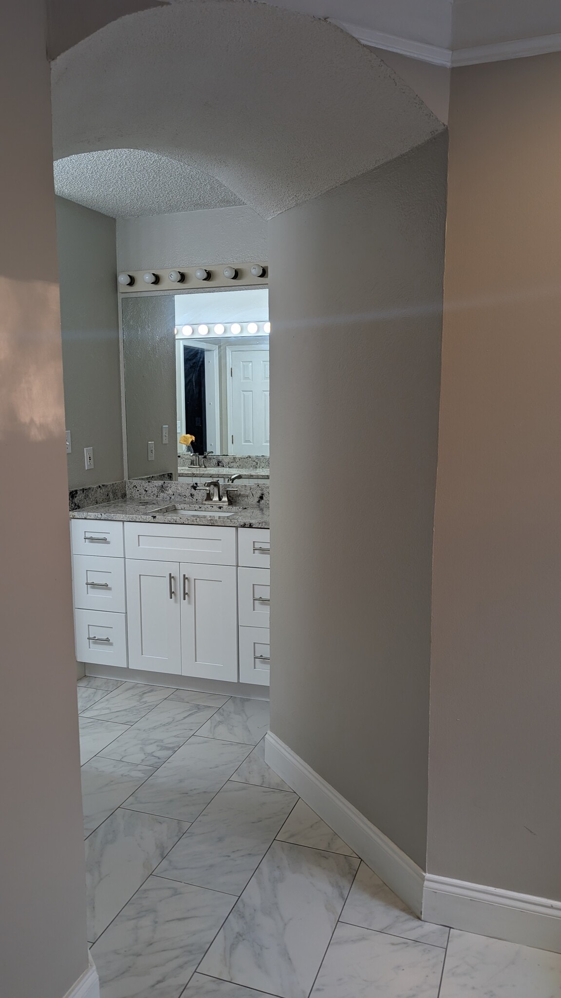 Building Photo - 2662 Arbor Glen Pl