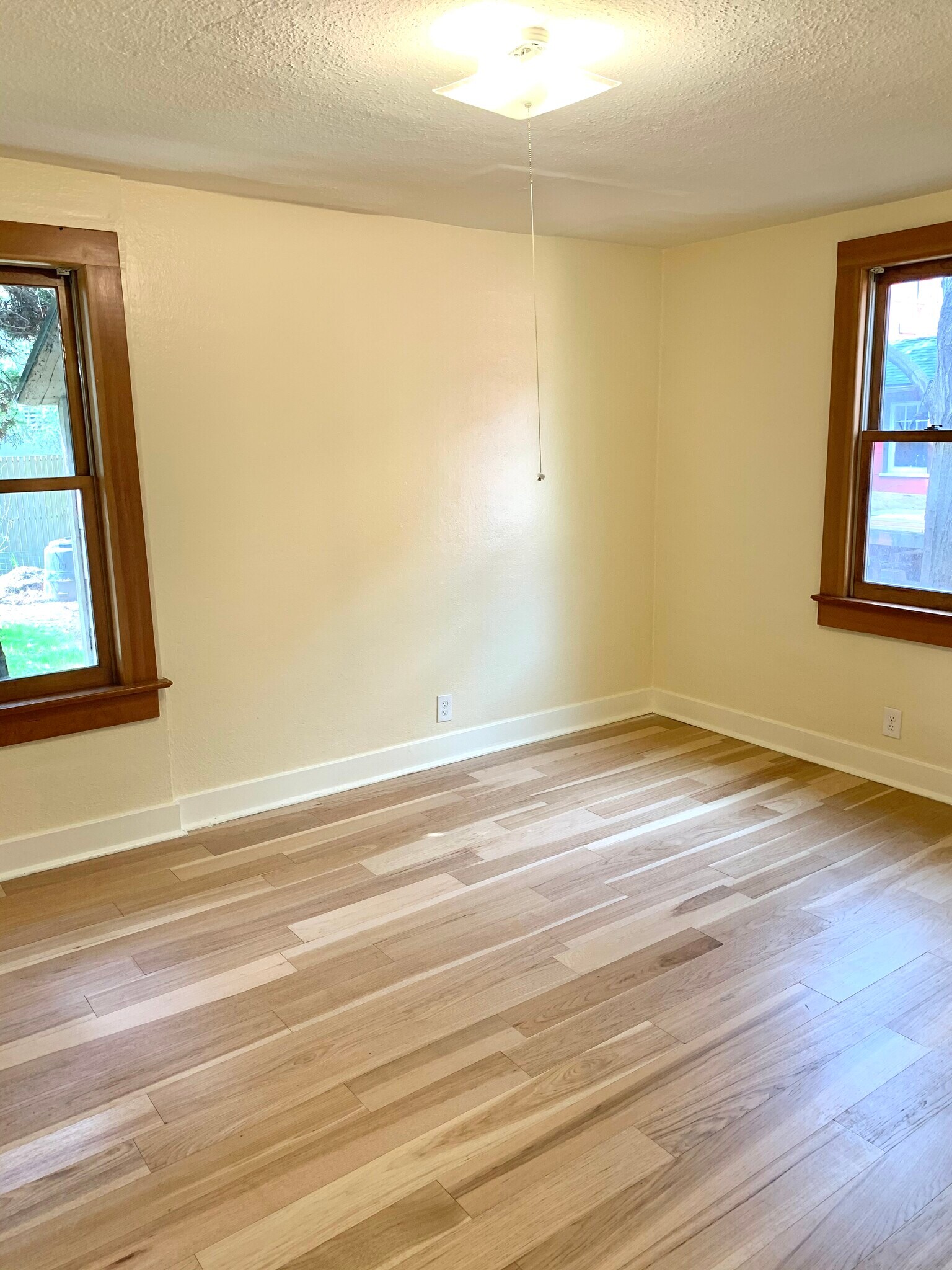 Building Photo - 4207 N Albina Ave