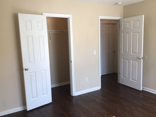 Building Photo - 419 Flint Dr