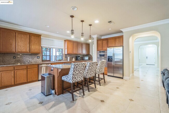 Building Photo - 6343 Crystal Springs Cir