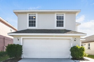 Building Photo - 2402 Ashecroft Dr