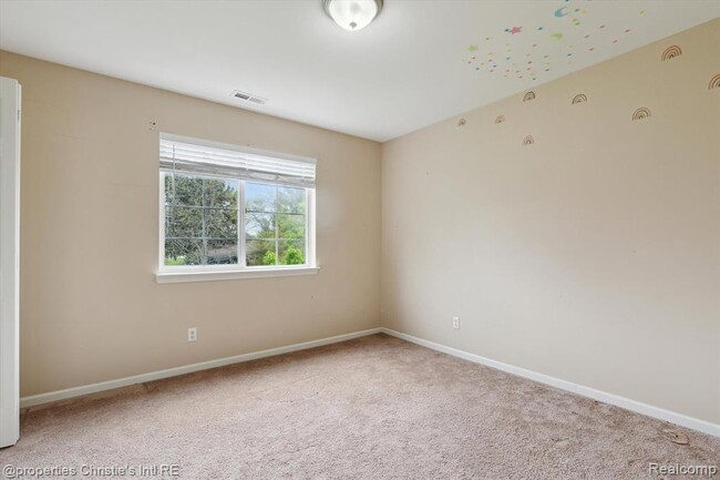 Building Photo - 23004 Fairlane Blvd