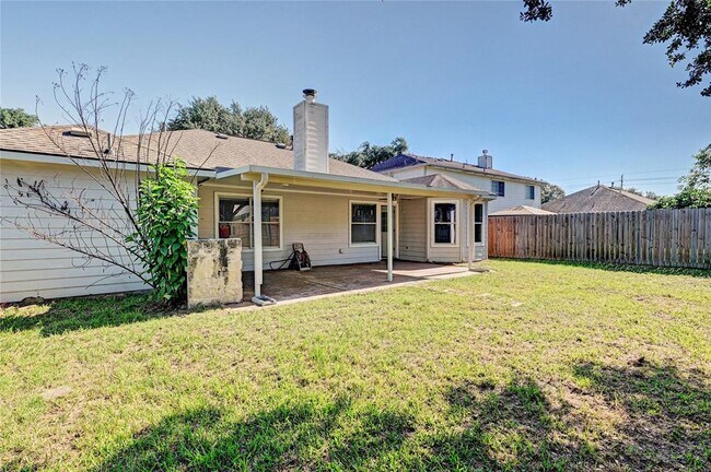 Building Photo - 21115 Rushing Creek Ln