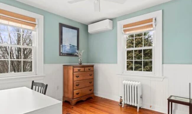 Building Photo - 444 St Davids Ave