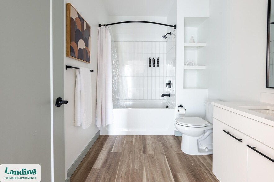 Building Photo - 39 Railroad Ave