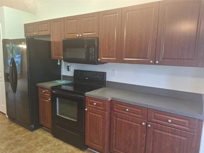 Building Photo - 622 Tamarin Ln
