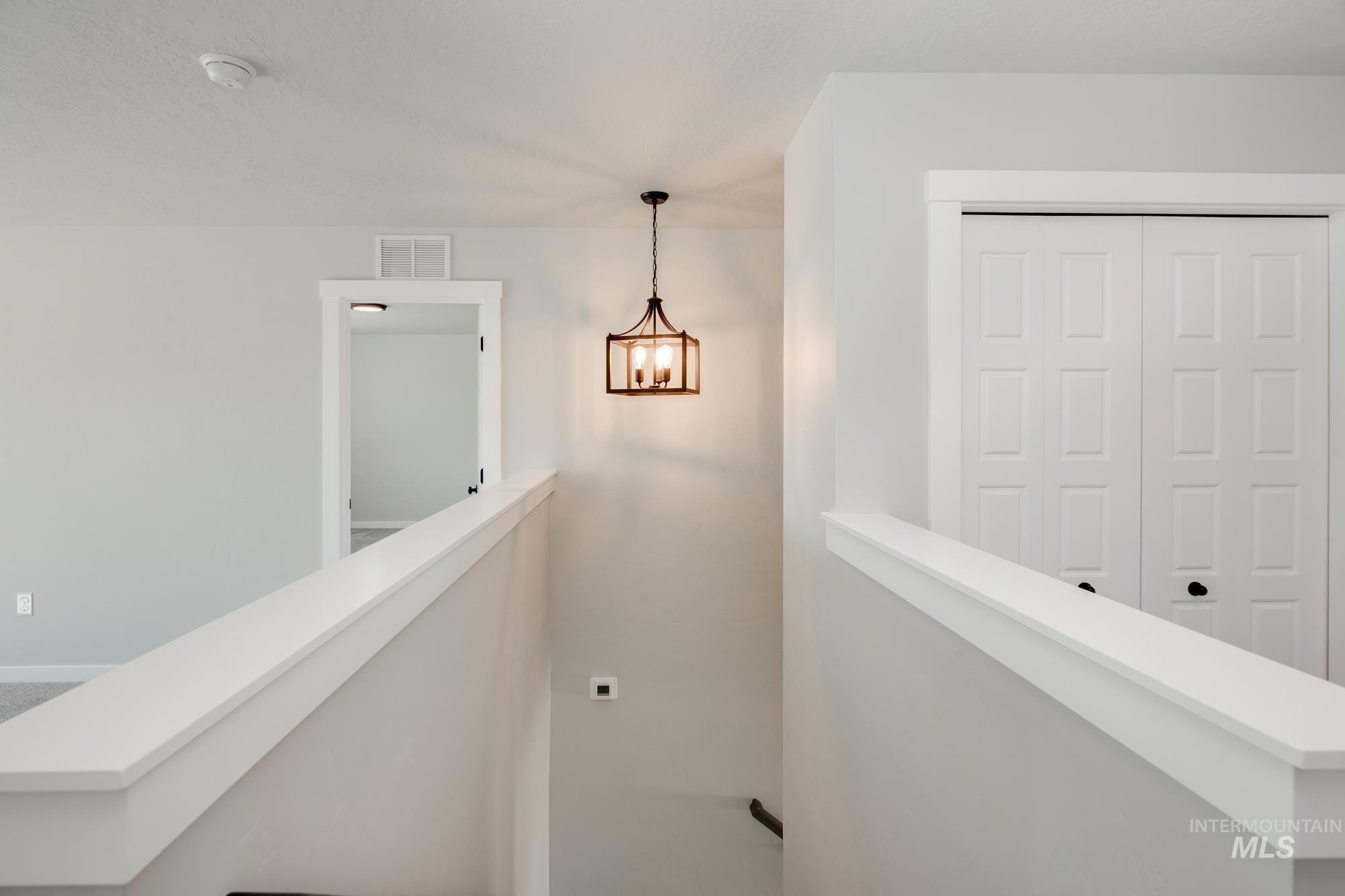 Building Photo - 3039 S Alcamo Way