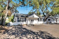 Building Photo - 4513 W McElroy Ave
