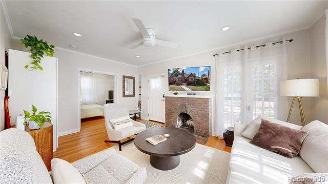 Building Photo - 1325 Dahlia St