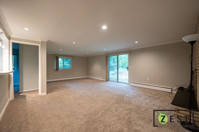 Building Photo - OPEN HOUSE Thursday August 29th 5-6pm