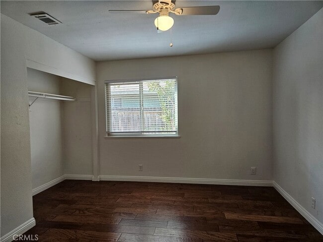 Building Photo - 10020 Leucadia Ln
