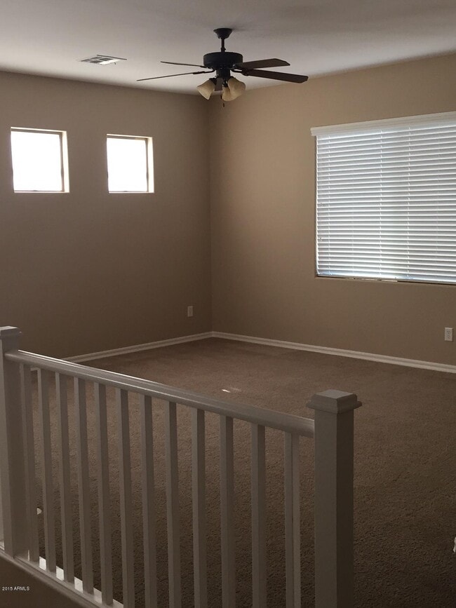 Building Photo - 14558 W Port Royale Ln