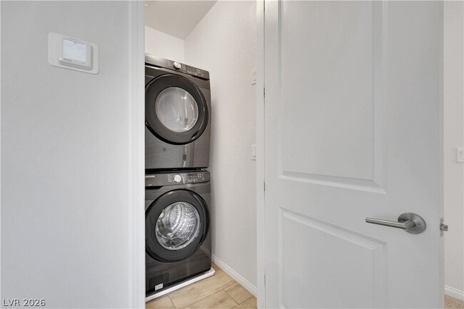 Building Photo - 11696 Redwood Mountain Ave