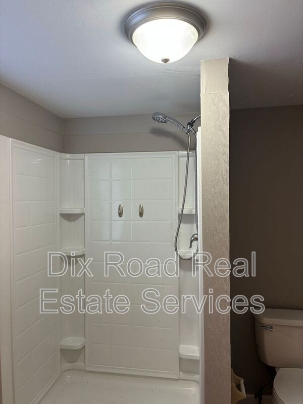 Building Photo - 7742 Harshmanville Rd