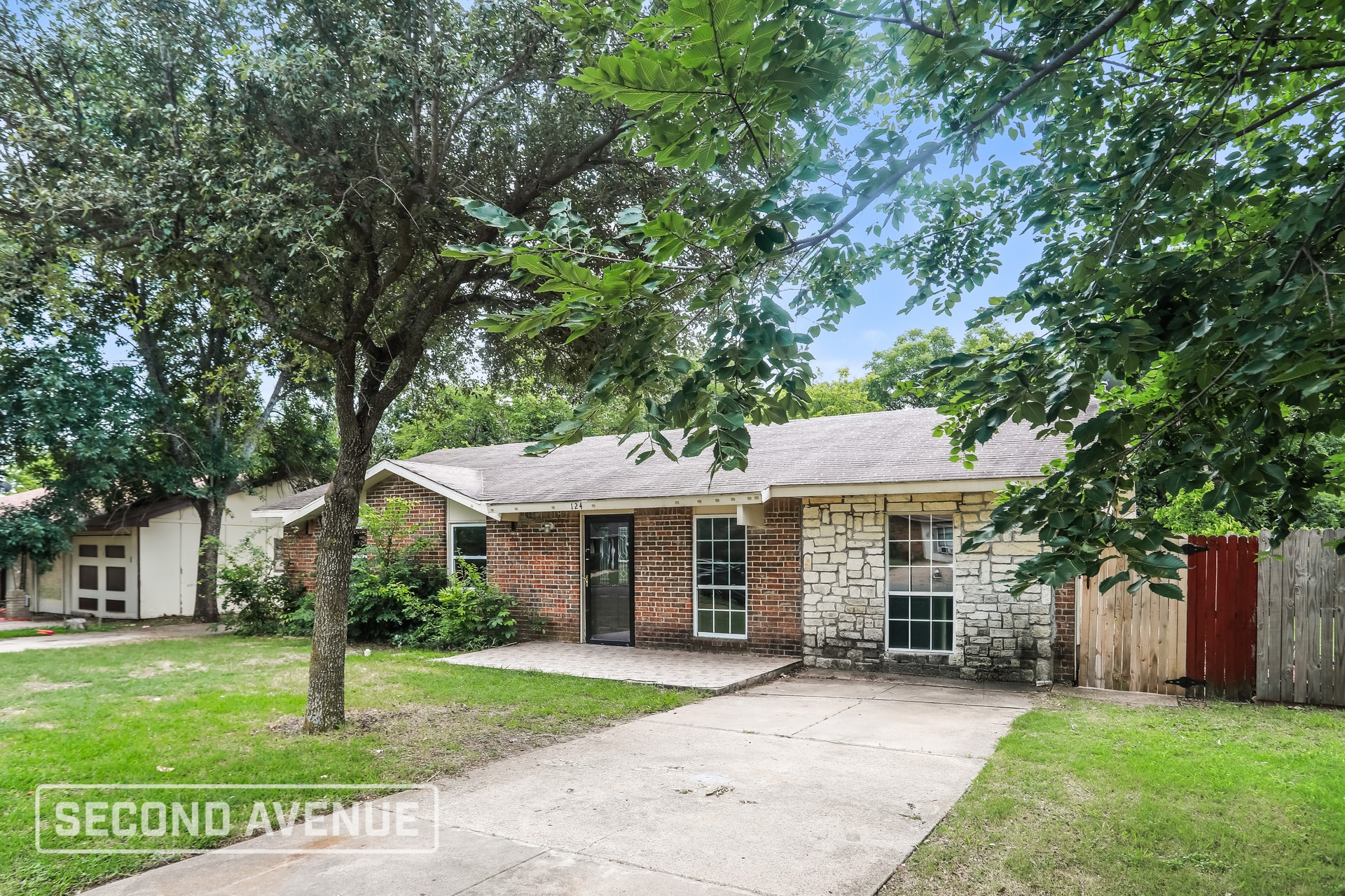 Building Photo - 124 Cambridge Dr