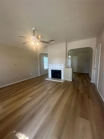 Building Photo - 436 Longshore Dr