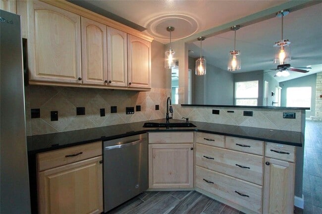 Building Photo - 11505 Powder Mill Trail