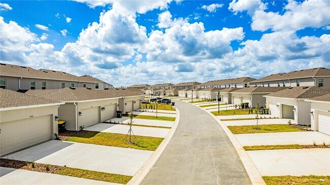 Building Photo - 5812 Meditation Dr