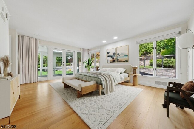 Building Photo - 293 Wyoming Ave