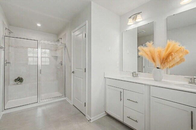 Building Photo - 4-Bed Dream Home in Desired Community in Wake Forest