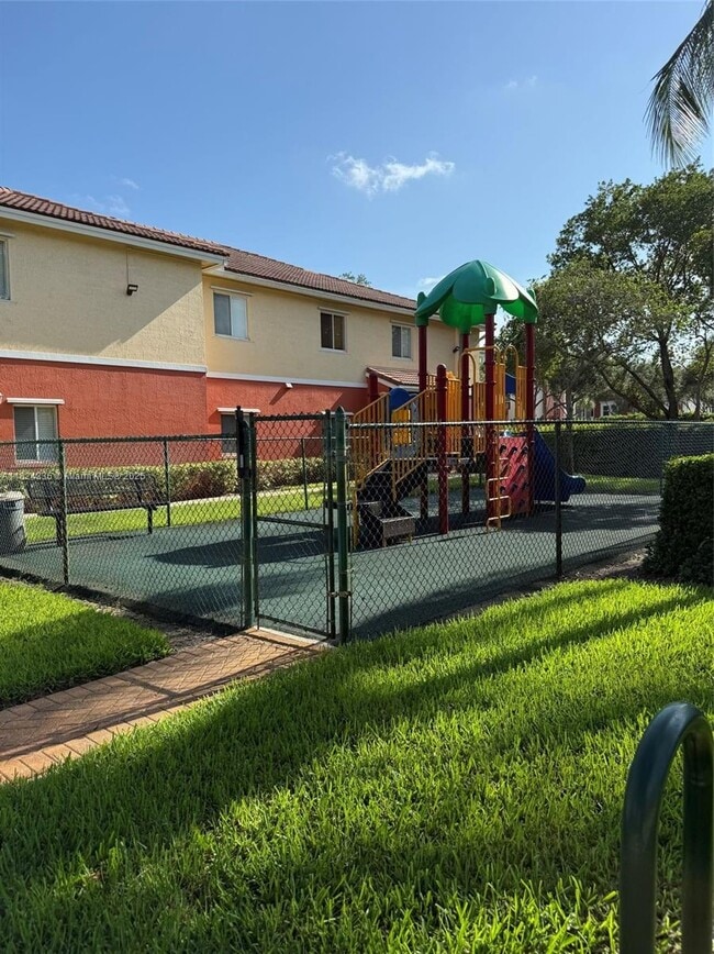 Building Photo - 3340 Palomino Dr