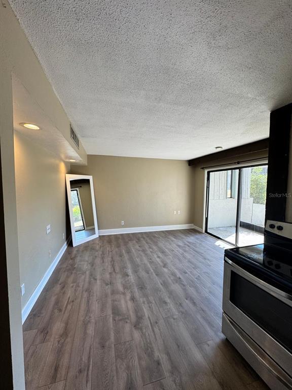 Building Photo - 2241 Burnway Rd