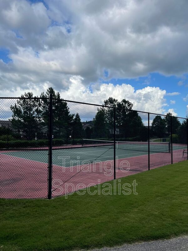 Building Photo - 2951 Casona Way