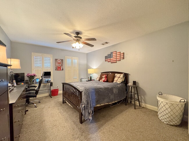 Building Photo - 112 Tuscany Trail