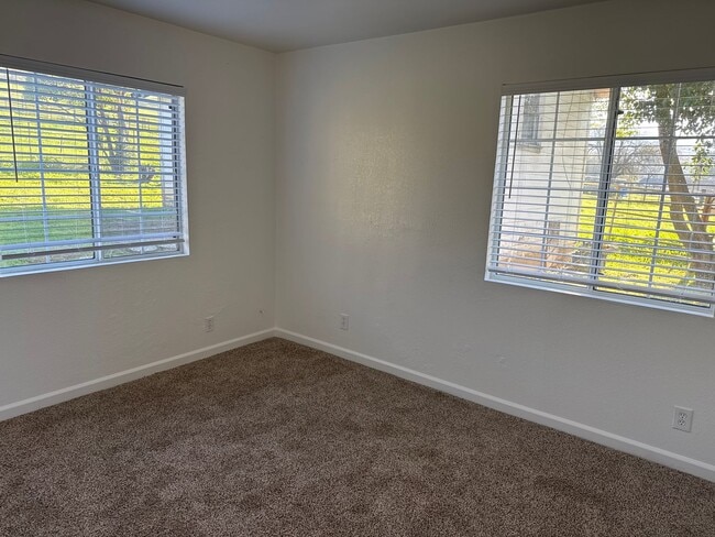 Building Photo - Single Story 3 Bedroom 2 Bath in Gilroy