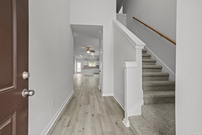 Building Photo - 4837 Park Gln