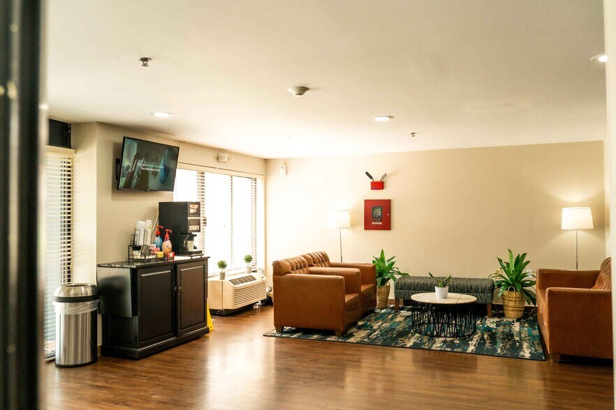 Building Photo - Furnished Studio-Houston - Westchase - Westheimer