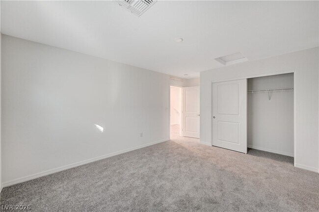 Building Photo - 677 Soaring Wings Ave