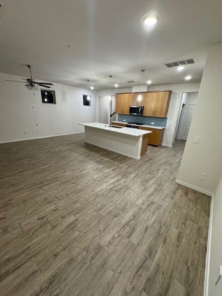 Building Photo - 10412 Marston Vineyard Dr