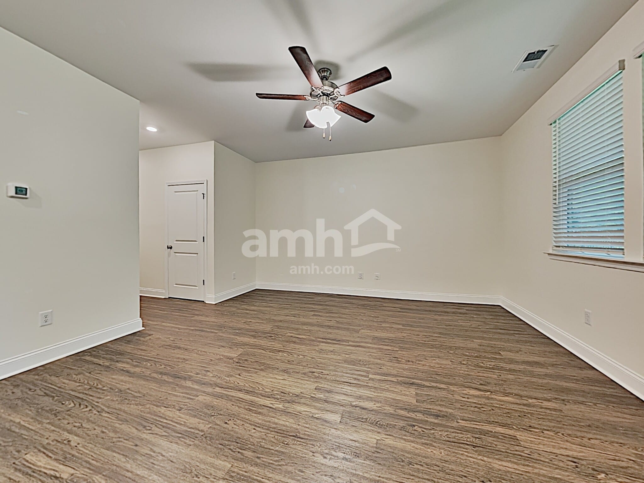 Building Photo - 120 Sweet Gum Dr