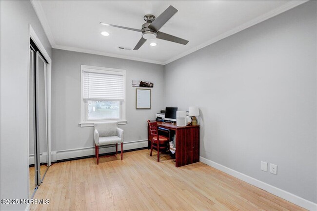 Building Photo - 144 Lower Main St