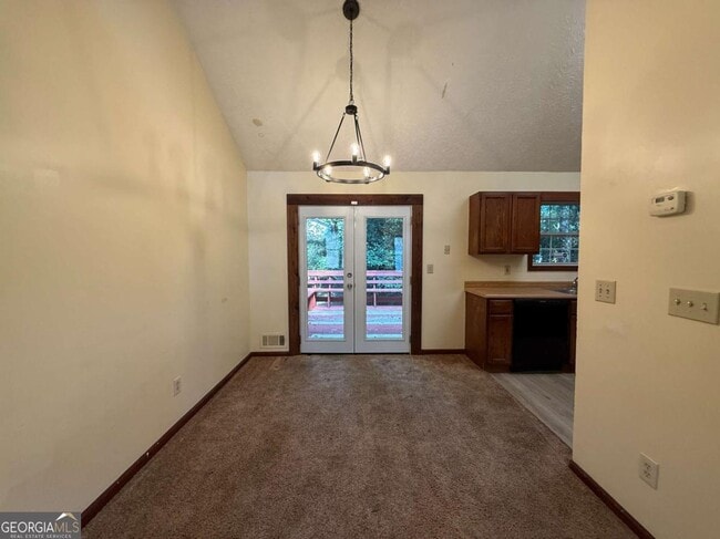 Building Photo - 4069 Shady Dr NW