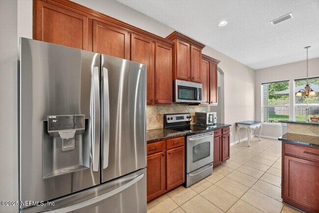 Building Photo - 9281 Sharnbrook Ln