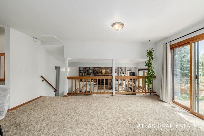 Building Photo - 4620 W 108th Pl