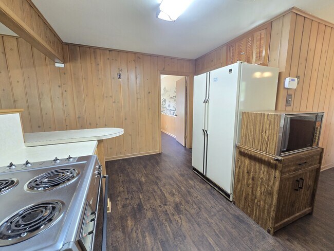 Building Photo - 516 Lehigh Pl