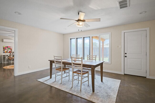 Building Photo - 4302 42nd St