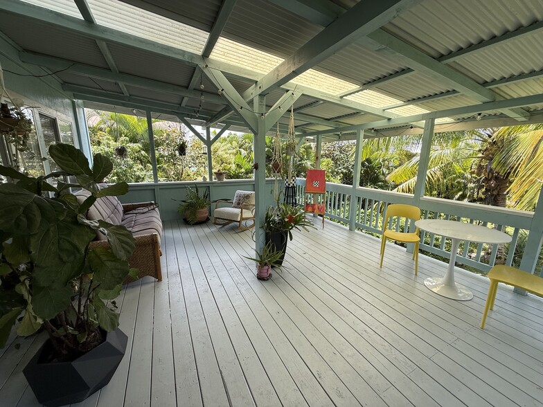 Building Photo - 12-124 W Moanauli Loop