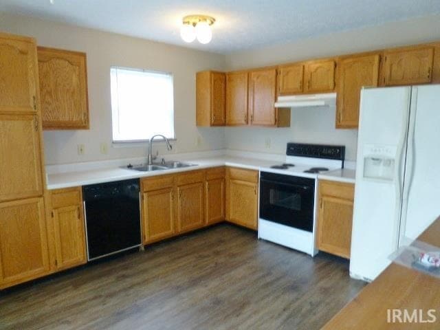 Building Photo - 1600 Lionheart Ln