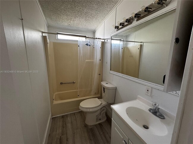 Building Photo - 35250 SW 177th Ct